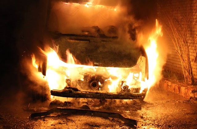 На Київщині журналістці спалили мікроавтобус за розслідування про ліс