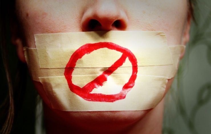 У квітні в Україні зафіксували 18 випадків порушень свободи слова – ІМІ