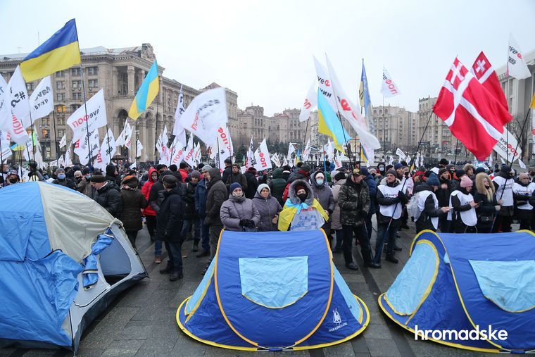Журналістів hromadske викликали на допит через сутички на протесті ФОПів