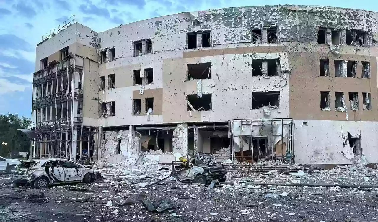 В ООН «приголомшені» ударом росіян по готелю в Запоріжжі, де зупиняються їхні працівники: «Це була наша база»