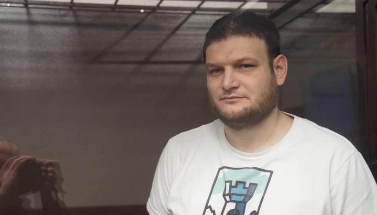 Кримського громадянського журналіста Ремзі Бекірова постійно тримають у російському ШІЗО через читання молитви