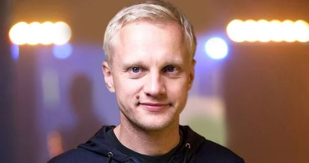 Тиск на громадських активістів є неприпустимим в демократичній країні, якою є Україна