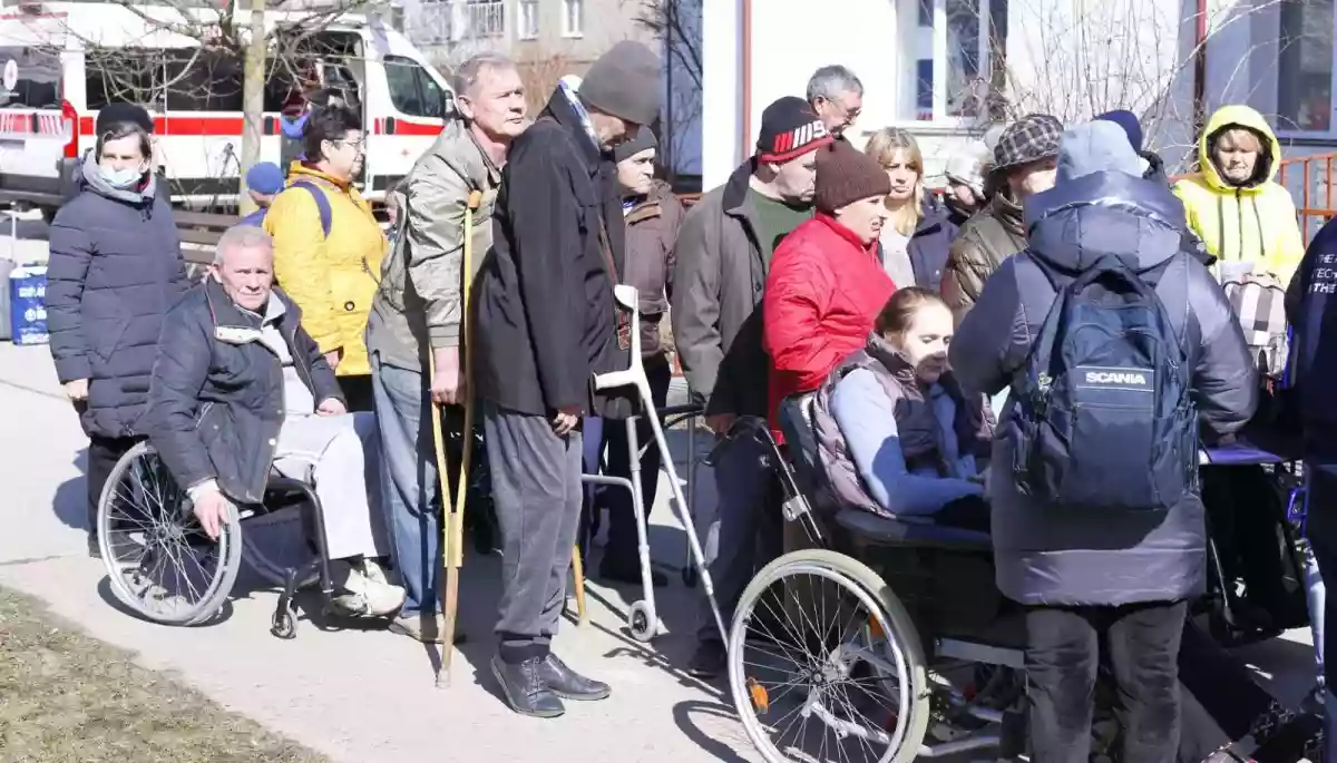 Національна Асамблея людей з інвалідністю проводить опитування про доступ до гуманітарної допомоги