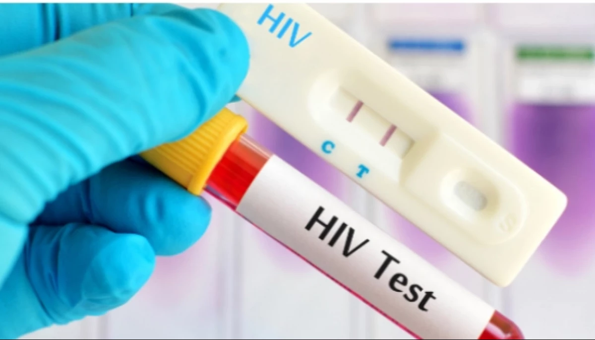 В Україні з ВІЛ живе близько 245 тисяч людей, але кожен може безоплатно протестуватися поруч із домом