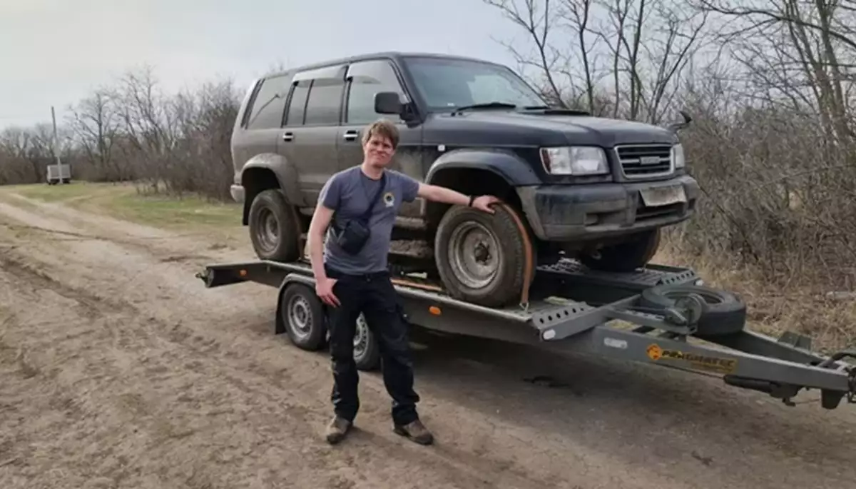 Нідерландський волонтер Андріес Гофстра раптово помер дорогою до Києва
