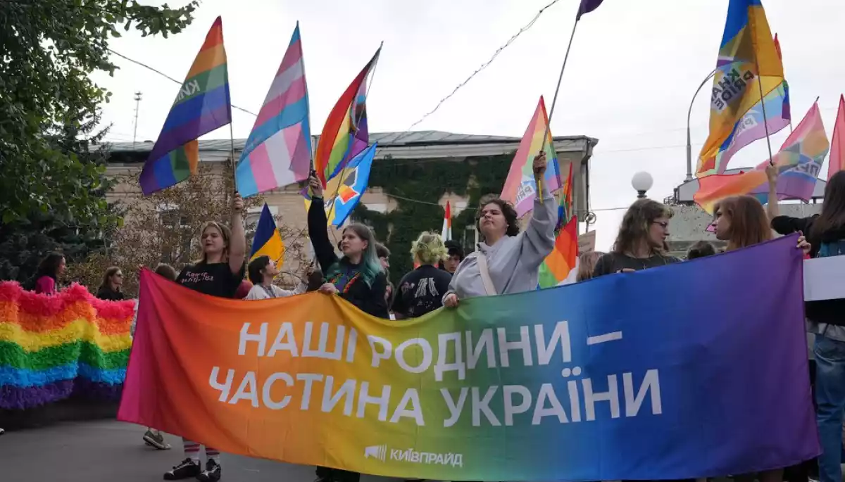 У Харкові відбувся перший з початку великої війни піший марш за права ЛГБТК+ людей